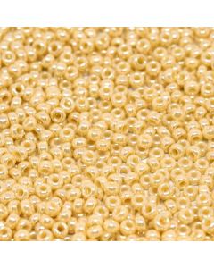 Miyuki Rocailles 11/0 0442 Opaque Light Butter Rum Luster