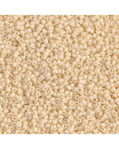 Miyuki Rocailles 15/0 0492FR Opaque Cream