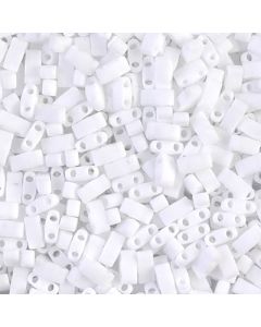 Miyuki Half TILA HTL0402F Matte Opaque White