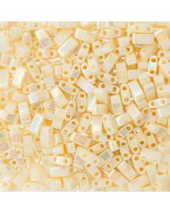 Miyuki Half TILA HTL0486 Ivory Pearl Ceylon AB