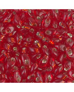 Miyuki Long Magatama 0010 Silver Lined Red