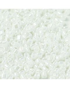 Miyuki Triangle 10mm 0420 Opaque White Luster