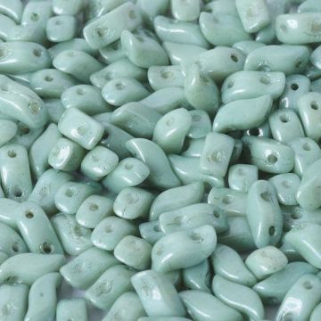 Stormduo Chalk White Teal Luster